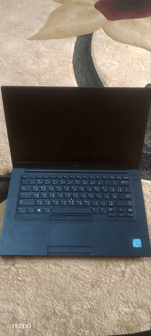 للبيع حاسبة نوع دل Deel ذاكرة 256 ورام 12 الحاسبة جديدة استخدام اقل من شهر بس مع شاحنه وماوس وحقيبه استفسار ع الخاص ومتواجد  واتساب ع رقم هذا ‏‪***********‬‏
