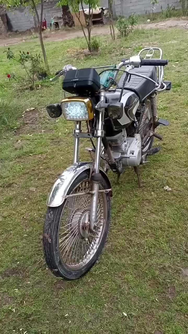 سلام عليكم دراجه لبيع تايكر موديل 2017 اوراق أصولي الدراجه جاهز من كلشي ماعده الاشاير مكينه مفتوح سعره 350 وبيه مجال الاستفسار الاتصال عله الرقم التالي ***********
