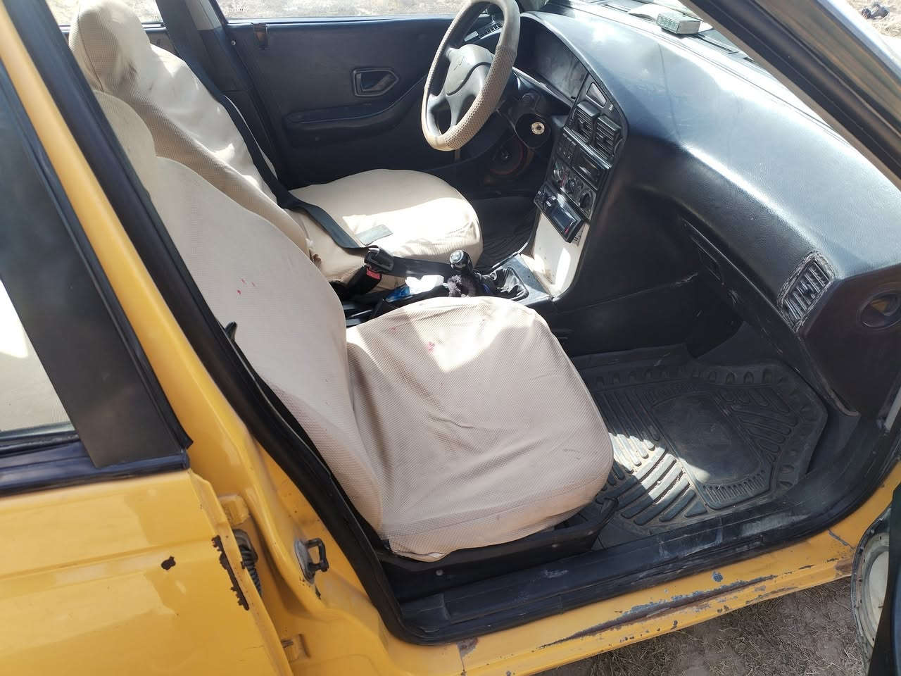 سلام عليكم بيجو 405 مديل ٩ ما مسجله هيئه  سعر ١٨ وبيها مجال رقم الهاتف *********** مكانها بابل محاويل
