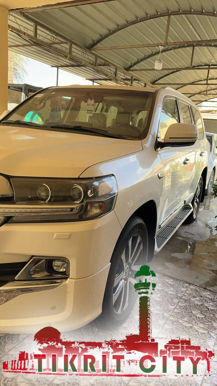 ليدورون  جديد. مال جناي.
لاندكروز.  2019. 
V8. ثمانية سلندر. 

ماشية 120 الف.  شرط حقيقي 

السيارة كفالة عامة افحص وين يعجبك 
رقم اربيل باسمي يايوم تريد احولك.  

سيارة كراند تورنك. 
دشبول لكزز
فول للاخير. 
فطيم باب اول. 
سعر 60 الف دولار 
***********  
اكرر ليدور جديد
