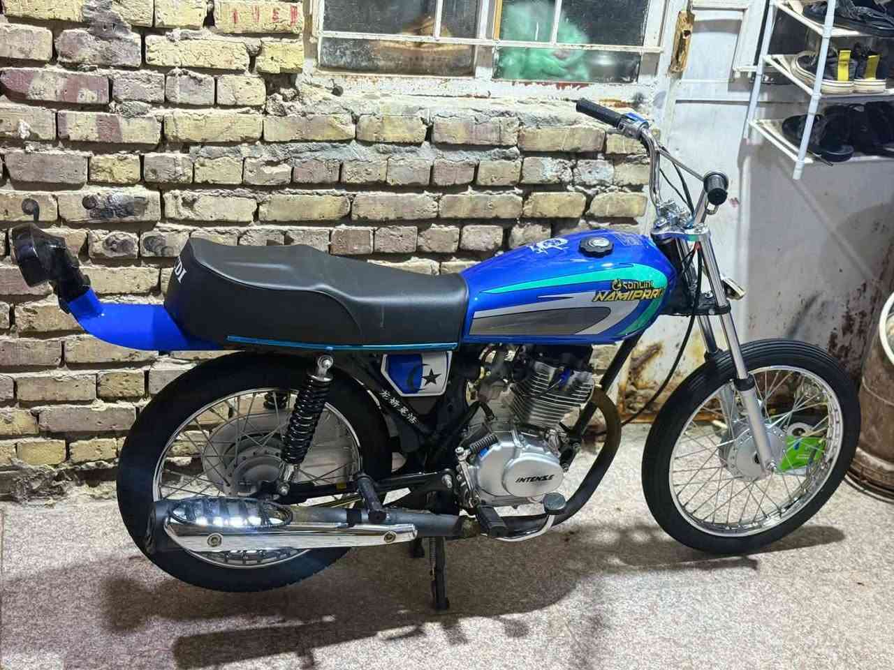 للبيع توه معمره كلك كلك كلك 700قفل  مكان سوق الشيوخ 
***********
