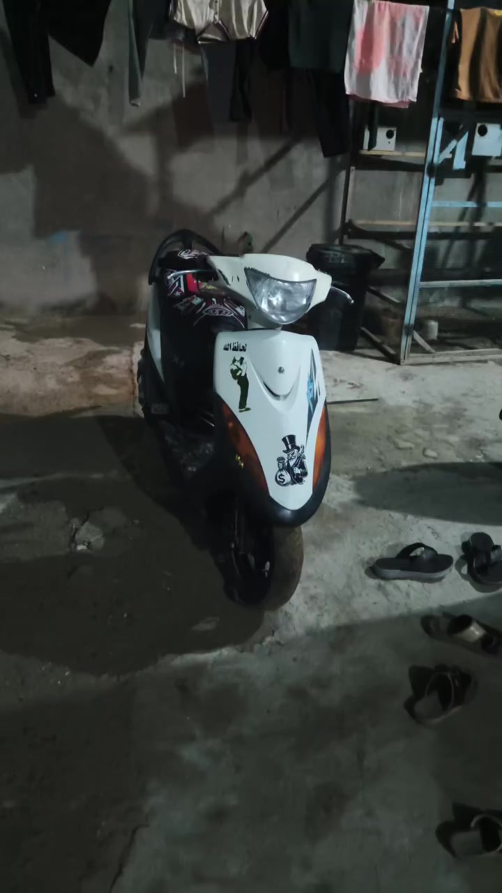 السلام عليكم ماكس عدلة مكينة 55 شلعة معدل سلف 55 كلشي شغال كلشي للبيع او مراوس سعر ٤٥٠ او مراوس شعدك نزل مكان طويريج *********** واتساب موجود
