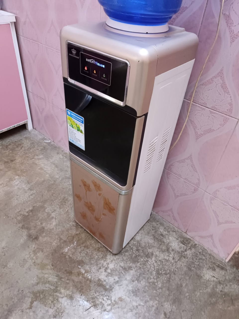 براد شغال شرط حار بارد ثلاجه كل عيب مابيه بشرط بلادي شركه سعر65 وبيه مجال مكاني كركوك حي عسكري شراي اتصل ***********
