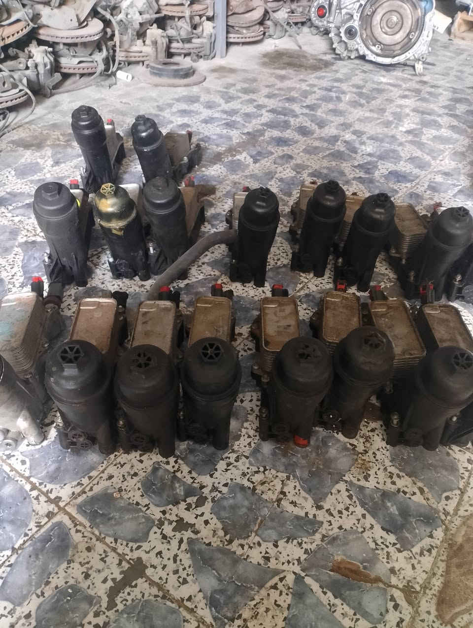 السلام عليكم
براد محرك 3600 اصلي تفصيخ حاوية 
البيع جملة كل الكمية ***********
