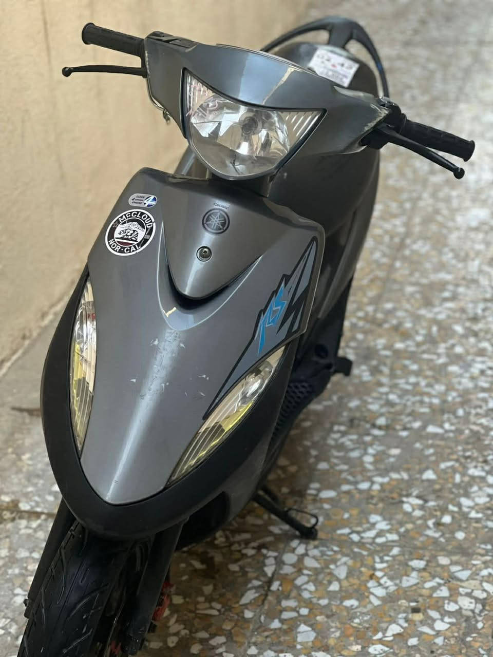 ماكس عدلة للبيع نضافة كدام عينك وبعد احلة من صوره دراجة مانقصها برغي 
العنوان بغداد تقاطع النهروان 
السعر600 وبيها مجال قليل
الاتصال***********
