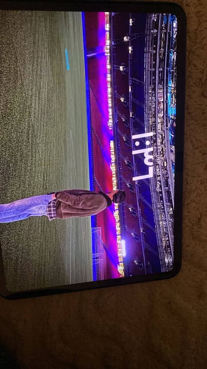 السلام عليكم ايباد m4 للبيع مشحون 45 مرة بطاريه 100 مستخدم شهرين ذاكرة 256
السعر مليون و50 قفل
