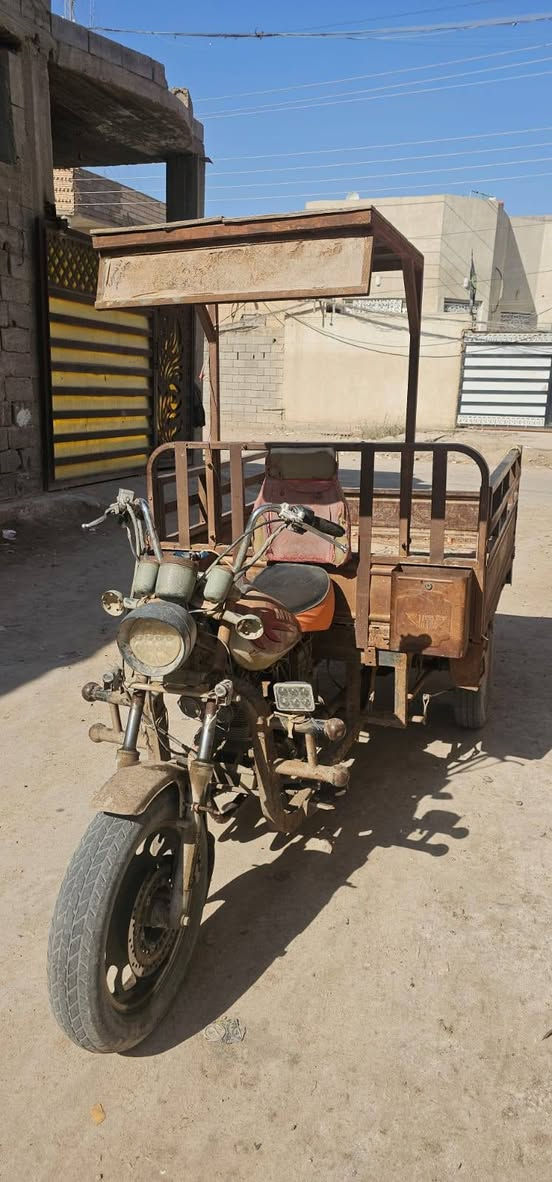 سلام عليكم ورحمة الله وبركاتة ستوته ام تي ار 2011رقم اسود راعيه موجود شاصي  كفاله التايرات انظاف محرك مجفت ناعم والبدي شوف العين السعر 900 بيه مجال قليل هذا رقمي *********** مكاني شط العرب الجزيره
