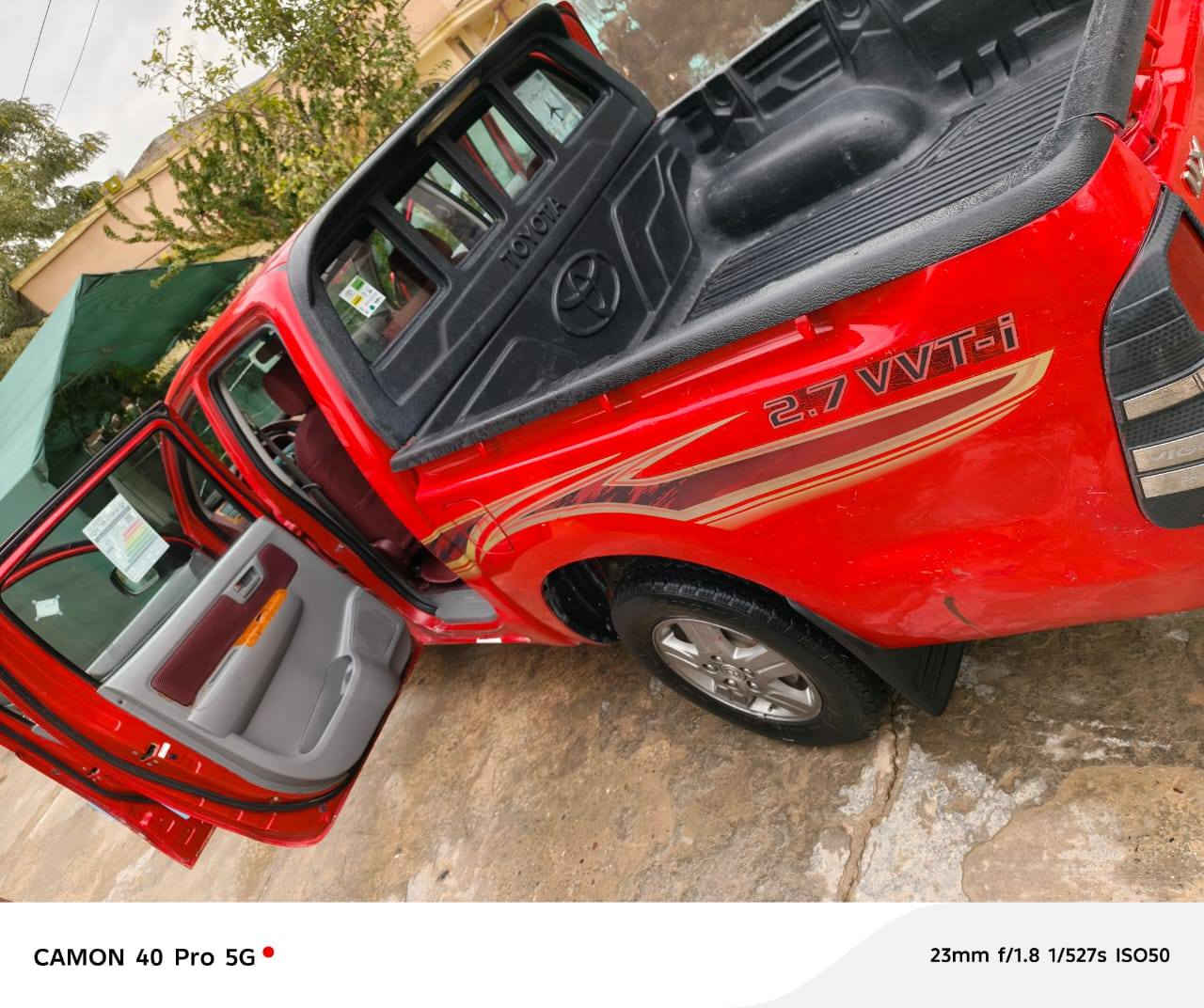 السلام عليكم سياره بيكم لبيع
موديل 2010  كويتي

شاصي19
كير عادي 
السياره بيه قطعتين  صبغ بدون دواخل مثل ما موضح بل صوره الباقي مكفول  السياره احلا من الصور مال بيت 

رقم كركوك بسمي تحول ثاني يوم  

مكان السياره صلاح الدين بيجي

رقم الهاتف  ***********

السعر155 وبيه مجال بصيط
