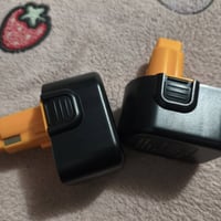 بطاريه • دي إتش إل • للبيع