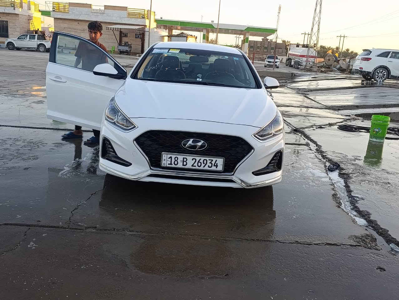 سلام عليكم سوناته كوري غاز بلادي موديل 23  مكفوله كفاله السياره ماشيه 120 حقيقي السياره رقم بابل مكينه 200 مواصفات تحكم ستيرن كامل تبريد قطعتين كاعيه جلد كشنات جلد كشن كهربائي كشنات تدئه تبريد مري شفط مانع انزلاق جنطه ذكيه ويل اكروم لد نهاري السياره حلوه كلش مكان ديوانيه السعر 210 وبيه مجال الاستفسار اتصال ***********
***********
