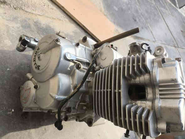 سلام عليك مكينه شغاله  للبيع اي واحدي يريده سعره 70 ملاحضه /مكلف بلنشر 👈***********
