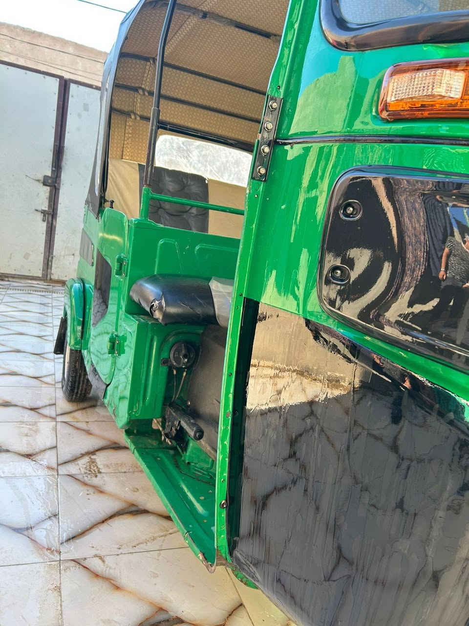 السلام عليكم تكتك موديل 2022 الشهر 11 رقم سنويه
2028 ام الكنر  كفاله كشر ومكينه بيها رصعات بيها باد بل لغد استفسار ع رقم *********** السعر 8500 بيها مجال بسيط
