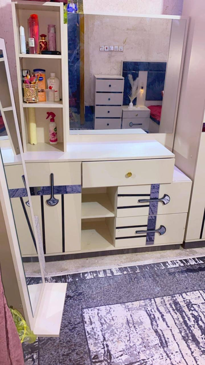 من رخصة الآدمن
غرفة تركي باب اول عشر قطع كنتور ست بيبان سعرها 750وبيها مجال بسيط جداً تواصل على الهاتف او واتساب

*********** 
المكان كربلاء حي الجهاد
