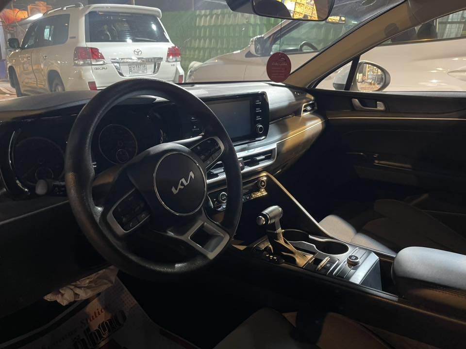 السلام عليكم
كي فايف ٢٠٢٣  lxs 
صبغ بنيد فقط ضرر سطحي 
بغداد باسمي
مواصفات معروفه (رادات امامي خلفي جانبي،نقطه عمياء بالمري ،مثبت مسار وسرعه ،كار بلاي ،تحكم صوتي،وغيرها من المواصفات المعروفه )
مكينه 1600 توربو نشطه وتخبل بدون تنقيص ولا تبخير لا اي مشكله كله بانزين محسن ودهن اصلي امزويل 
*********** بي واتساب 
السعر ١٦٨ وبي مجال بسيط حك الجيه
