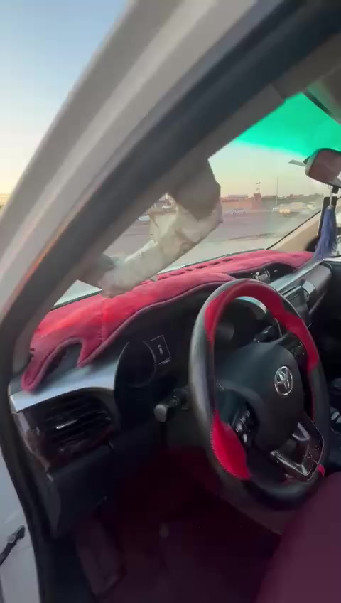 هليوكس 16 فور ويل رقم سليمانيه مكفوله من الصبغ والتبديل بيه بارد مايبين بس بسونار كير محرك كفاله تخم تايرات جداد السعر 240 وبيها مجال لشراي


**إذا كنت صاحب هذا الإعلان وتريد حذفه لأي سبب، رجاءا أرسل رسالة إلى الدعم الفني**