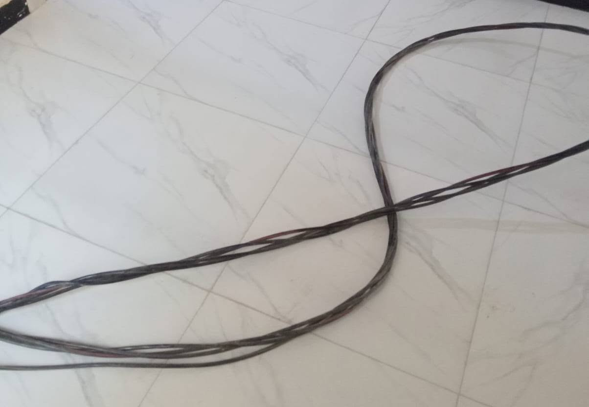 ضفيرة للبيع ربط رئيسي 4في 35
6امتار وحده 5 امتار مامستعمله 
***********
