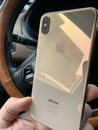 ضهر ايفون اكس ماكس نضيف لوك للبيع السعر 25 ألف مكاني حي العامل 0771495...