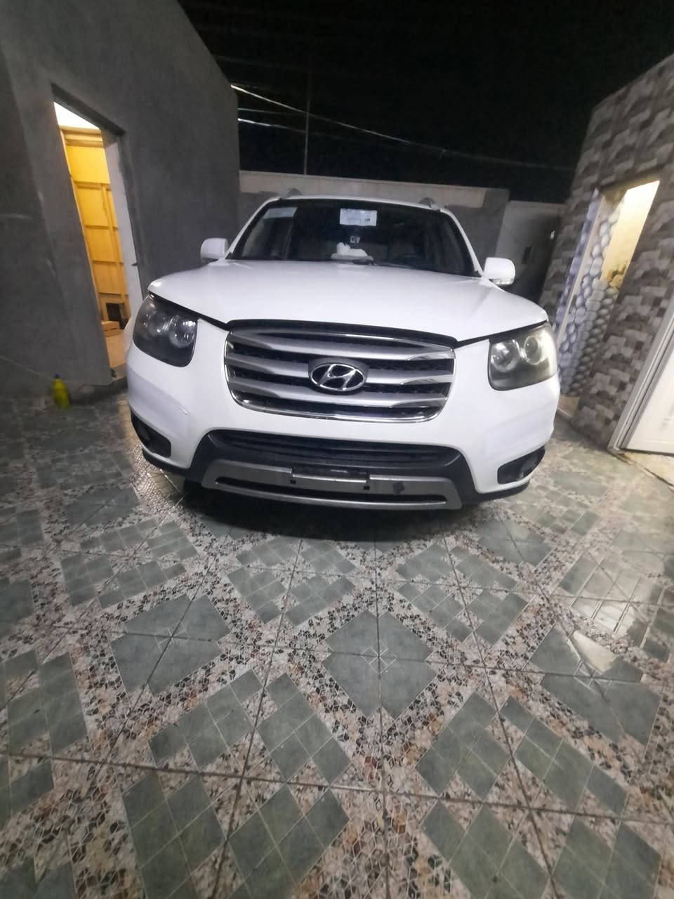 سلام عليكم سنتافيه 2011للبيع خليجي كفاله عامه فول سياره رقم نكليزي بغداد بسمي سياره 3قطع تبريد بنورامه تحكم بلستيرن شفط مري حاكيه حساسات تدفه تبريد 3قطع سياره 7راكب تخم تاير بصمه سياره جاهزه اخربصمه ابواب وجنطه حبايه مانقصه ***********ذي قار 6سلندر
