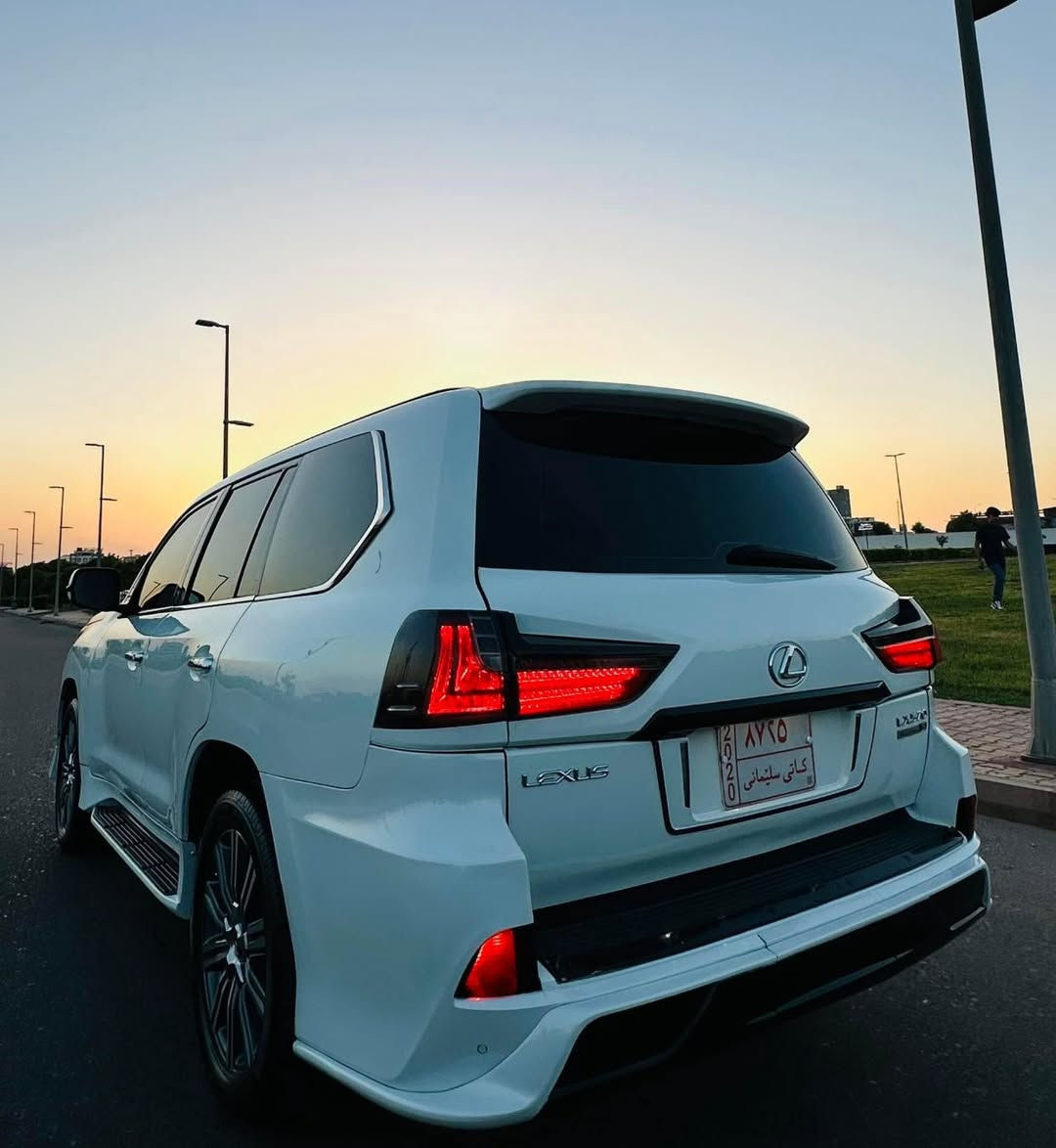 ماشاالله تبارك الله
LEXUS    LX570   
مۆدێل 2015 کامل کراوە بە 2021 بێرەقەمی دوبەیە زۆر زۆر جوانو تازەیە پێویست بەوەسف ناکات لۆک لۆکە 
برغوی بانەدراوە. لەسەر دەقی شەریکە ماوەتەوە لەگەراج وسێندراوە(۱۳۳هەزار)رۆشتوە
دەبڵی هەواو بەرزو نزم  هەموی مەزبوتە رەقەمشانسیو پلێتو هەموشتێکی مەزبوتە سەیارەکە ماڵی دۆستە هەموشتێکی مەزبوتە. (دوبەیە) ئەگەر موشتەری  ٠۷۷٠٠۳٤۸٠۸٤
