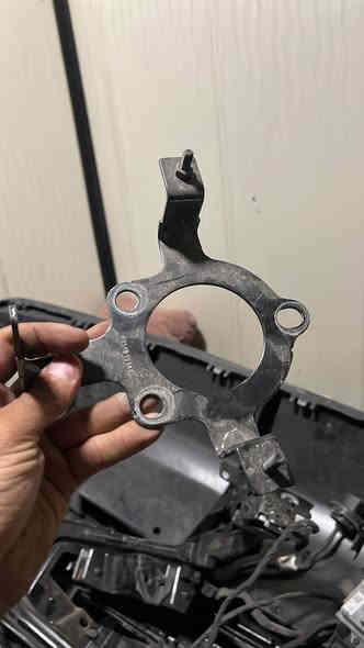 اغراض هلكات  مفتوحة من سيارة لوك ٢٠٢٢
السعر شلع ٨٠٠$  
مكانها شارع فلسطين
قواعد تزويد فاكيوم 
ماطور مي 
***********
