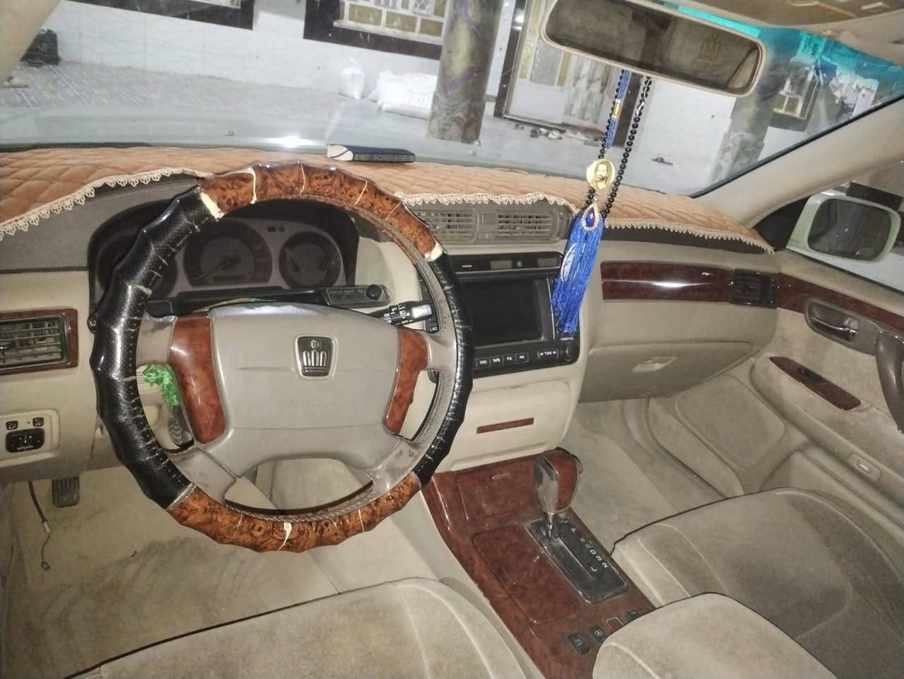 ملكه 2001 (كـصه قماره )جاهزه من كلشي ماناقصها برغي مكانها البصره المدينه 60وبيها مجال للاستفسار فقط وات ساب ***********
