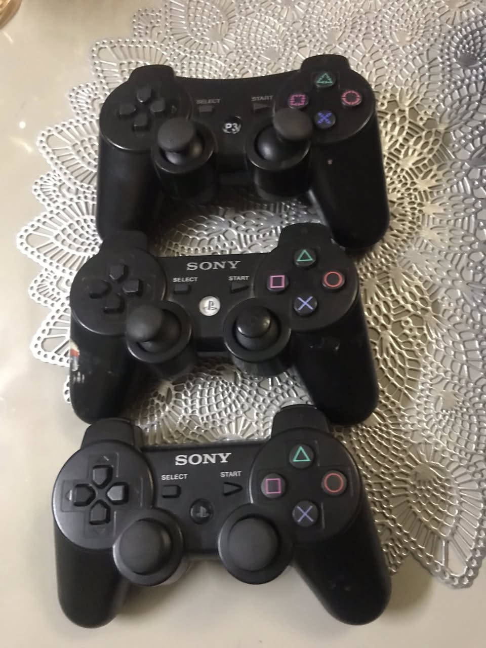 سلام عليكم بلي ستيشن 3 مهكر ويا هارد وبي 27  لعبه سعره 130 الف قفل واذا تريد بدون هارد 100 نضيف مستعمل قليل تجي على فحص وتدللون


**إذا كنت صاحب هذا الإعلان وتريد حذفه لأي سبب، رجاءا أرسل رسالة إلى الدعم الفني**