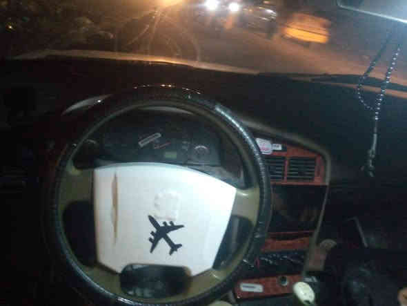 سلام عليكم شباب بيجو لميس مديل 16 كير ومكينه مكفولات ضربته جاملغ خلفي سياره جديده وخير من الله مكان بغداد بلديات رقم *********** سعر 38 بيع او مراوس
