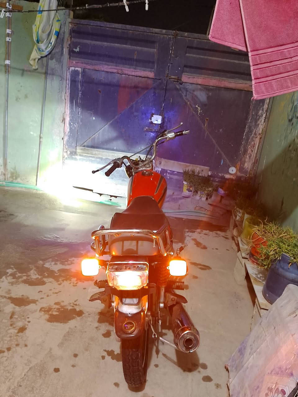 لسلام عليكم دراجه 4 كير اوراق سكنر لسعر 475


**إذا كنت صاحب هذا الإعلان وتريد حذفه لأي سبب، رجاءا أرسل رسالة إلى الدعم الفني**