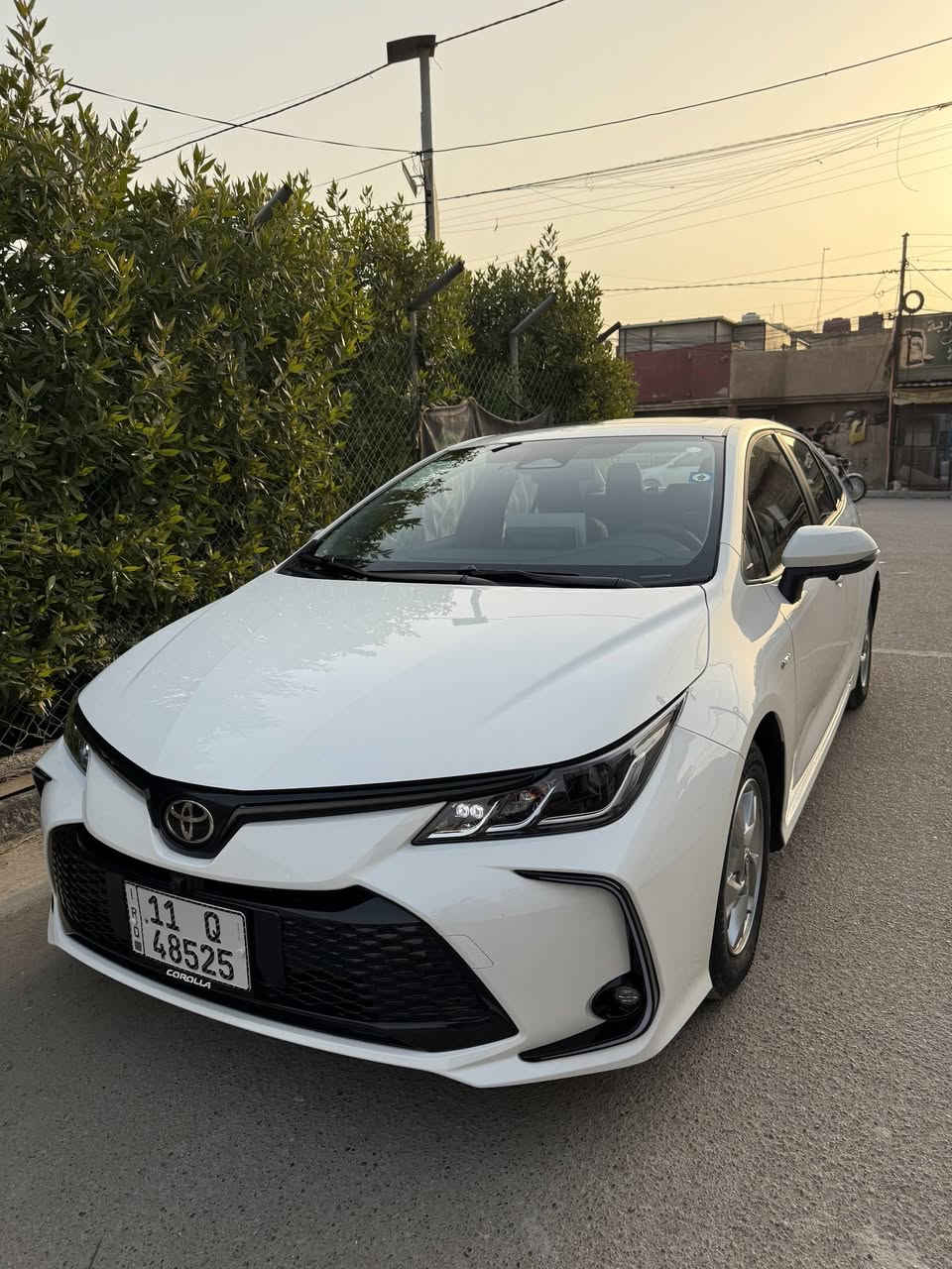 السلام عليكم
كورلا هايبرد 2025 شكل خليجي 
فول مواصفات لا صبغ ولا بارد ولا شخوط 
مكفولة عام ماشية 3 الف على وضع الشركة 
السيارة مصروف عليها هواي بيها إضافات تجي وتشوف
للإستفسار *********** السعر 158 
عنواني بغداد/ حي الحسين/ قرب خدمي المطار

