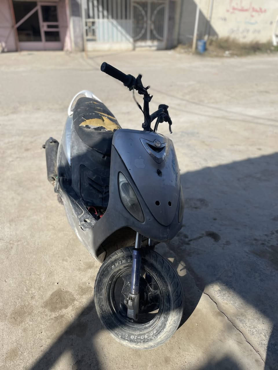 السلام عليكم ماكس منغولي بوشه ٥٥للبيع السعر٢٧٥
الدراجه شلعه ومعدل اتشك الكاع
***********
