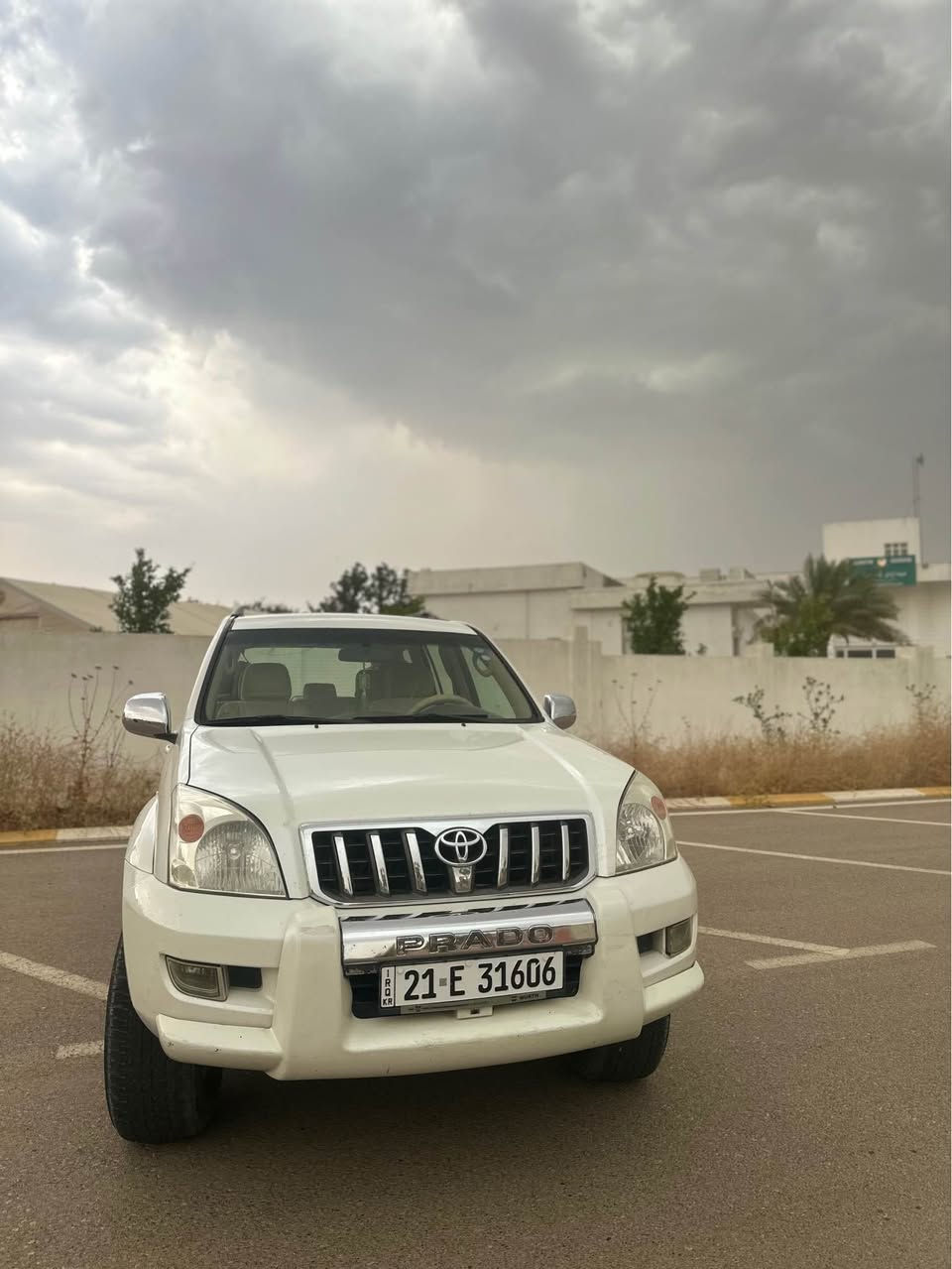 تیوتا پرادۆ ٢٠٠٨سەنەوی تازیە تاوەکو ٢٠٢٨تازیە سەیرەکە بی بۆیاخە نوقسانی تیا نیە چوار تایەی لۆکی لەزیرە سونەریشم داناوە نرخی ١٥٥$یەک تۆز مەعامەلە شوین کەلار *********** كالار, السليمانية
