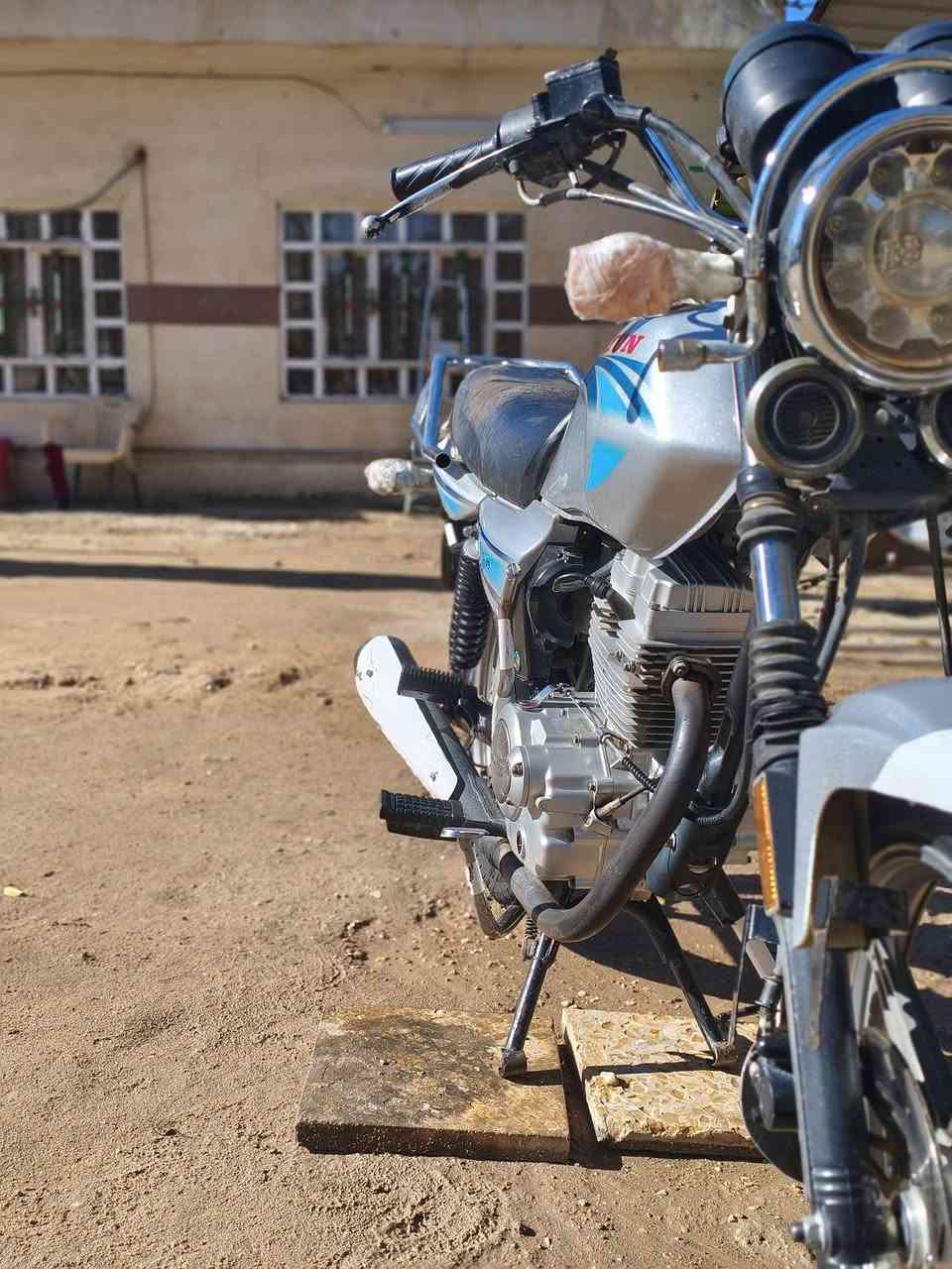 للبيع 2022مكاتبة مكاني كربلاء الابراهيمية *********** 
 الدراجه بيها بس مكاتبه يعني كلك 
سعرها 750 وبيها مجال 
محرك ما مفتوح 
كهربائيات شغاله
