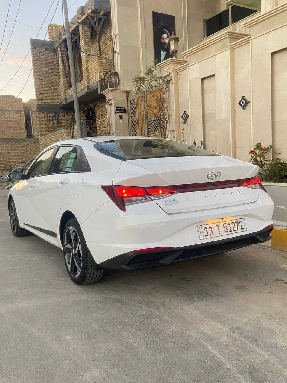 سلام عليكم انتره موديل ٢٣ خليجه مكفوله حره مكينه ١٦٠٠ مامفتوح السعر ١٦٣ بيه مجال بصيط مكان سياره ناصريه مامتواجد على فيس ***********
