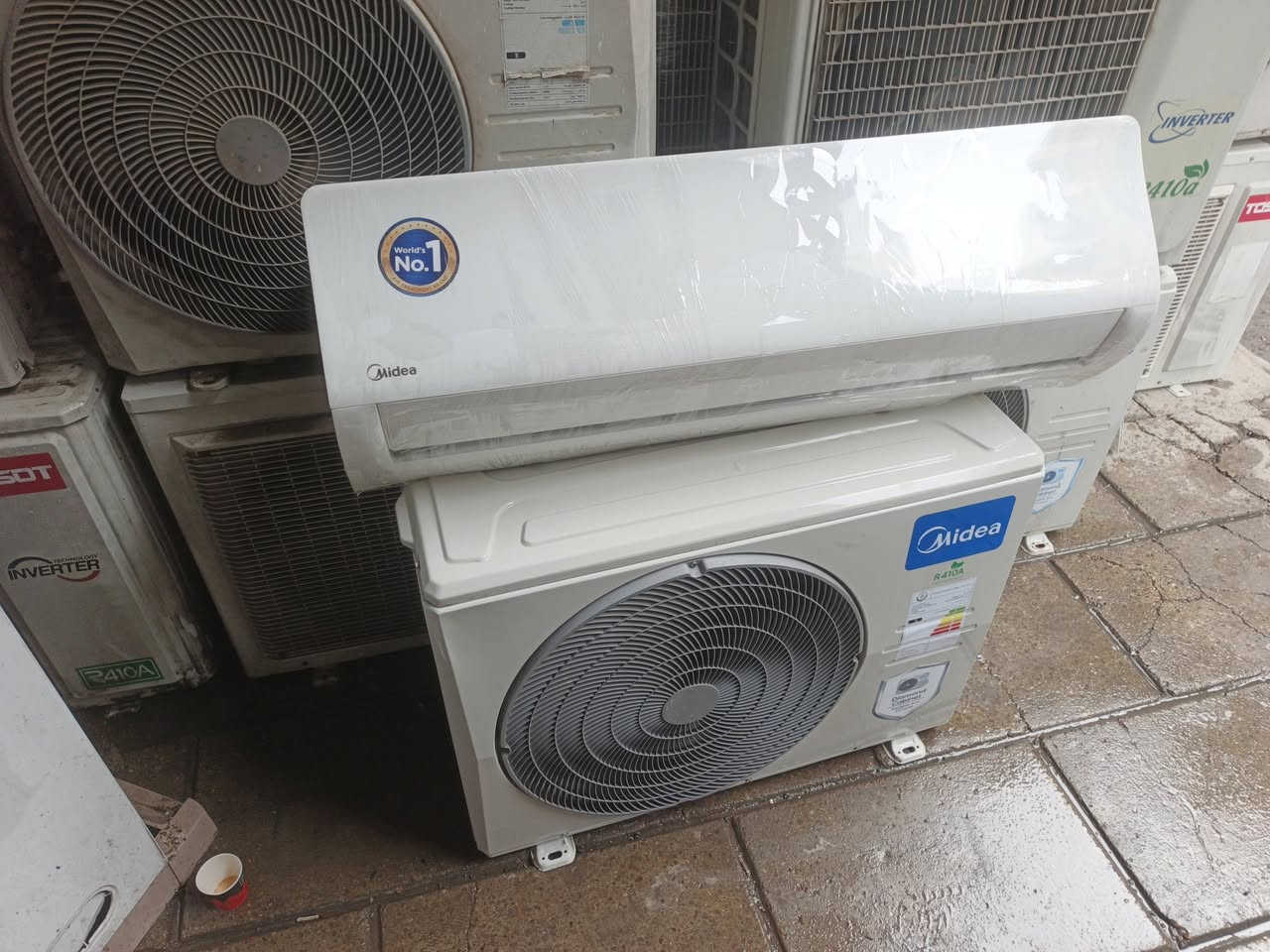 سبلت ميديا انتاج ٢٣ 
٢طن غاز ٤١٠ 
ابلادي برغي ممفتوح بي 
الجهاز كامل مكمل 
سعره ٤٧٥ الف 
العنوان السنك. 
***********
