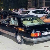 عندي مارسدس  موديل 1982  بسمي  سياره بلاديه بدون صبغ    كير مكينه بلاد...