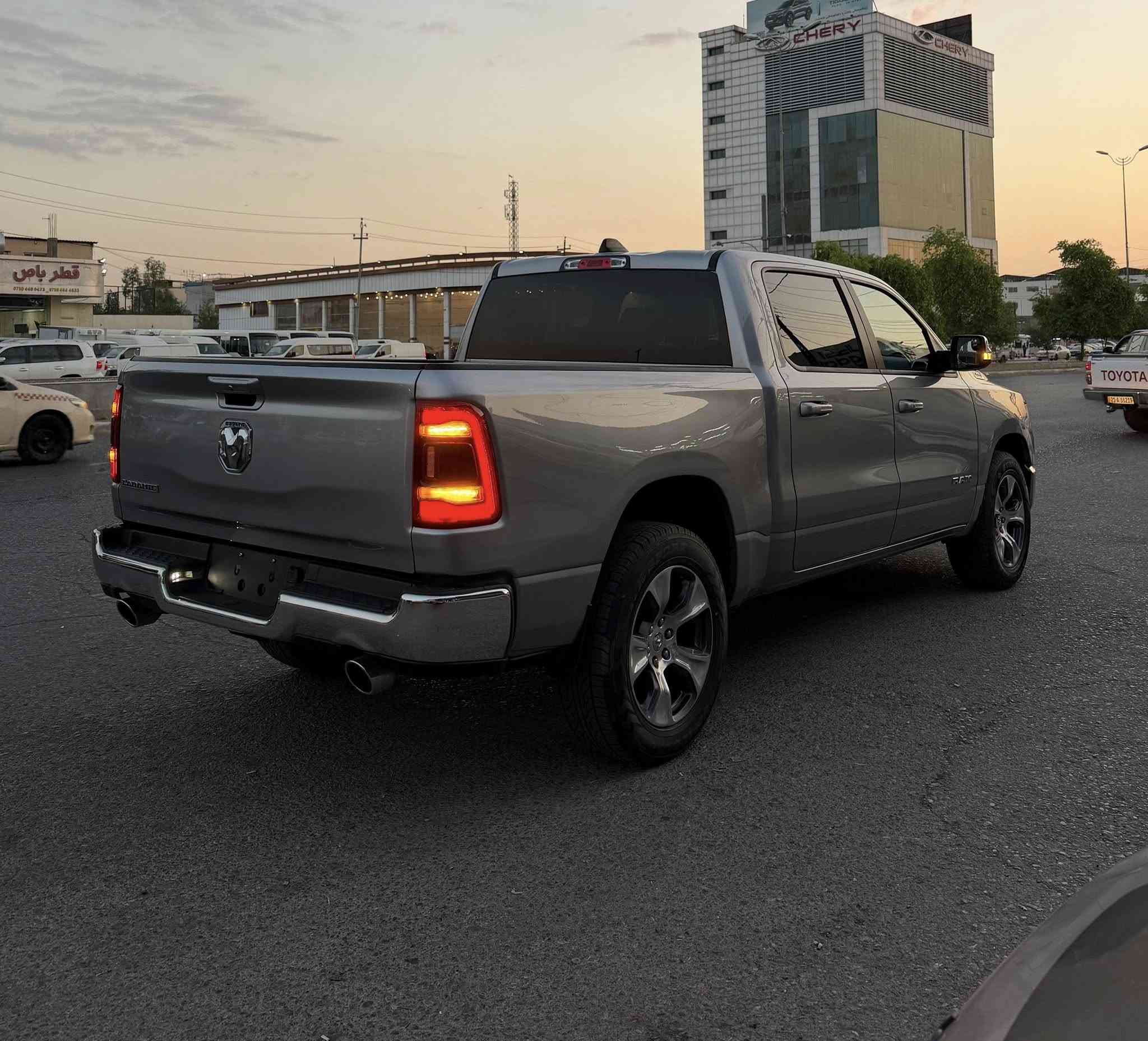 رام  RAM. لارامي
موديل. 2024

محرك. V8. 5.7

بدي قصير باب طويل المرغوب 

تو ويل. 2*4

ماشية. 45 الف

كشنات تدفئفه تبريد 

ضرر فقط ارباك برده بدون صبغ بدون تبديل  

صور الضرر بالمنشور

السعر.330 ورقة 

رقم الشاصي. 1C6RREJT7RN220827

***********

***********

تترقم شمالي. 

العنوان اربيل

