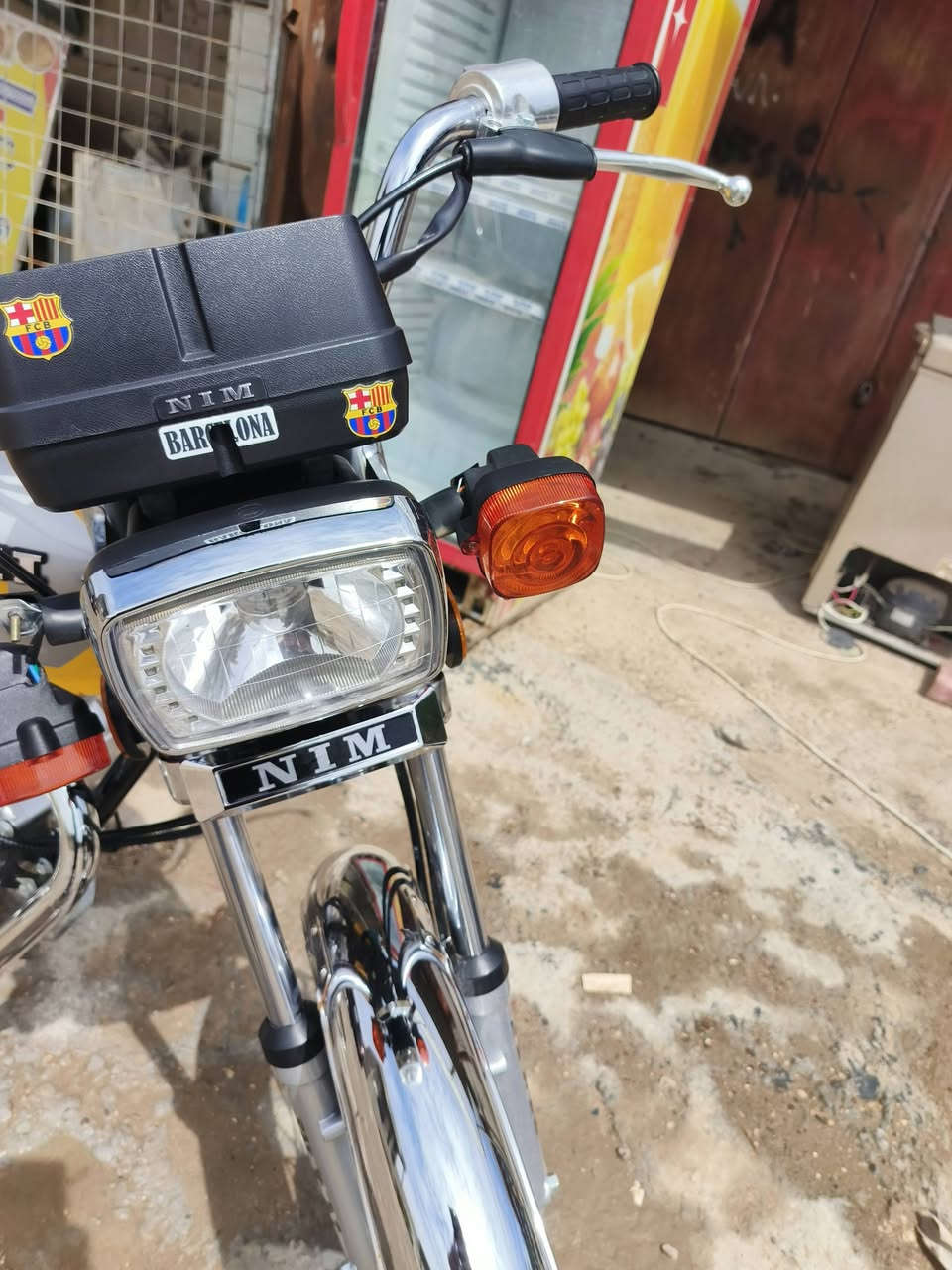 سلام عليكم 
دراجه نامه متياز موديل 26
صار شهر من طالعه من الوكيل 
مكينه مكفوله المكان 
ابو غرق 
***********
