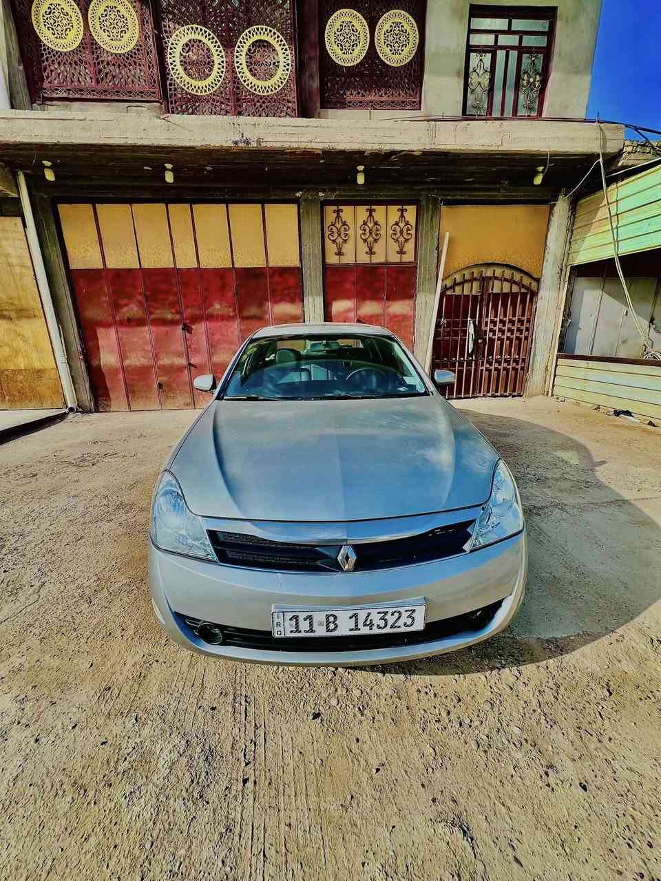 بسم الله الرحمن الرحيم
رينو سافران 2010 لون سلڤر محرك 2000

محرك جديد حداديه وصدر جديد وتبريد 1/1

مواصفات / ، تدفئة مقاعد تبريد قطعتين رقم بغداد انگليري جديد بأسمي

موقع /  بابل حله  

للأستفسار /***********
