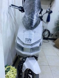 ماتركس جي تي • ٦ بطاريات ليثيوم • ٢٠كم/شحنة