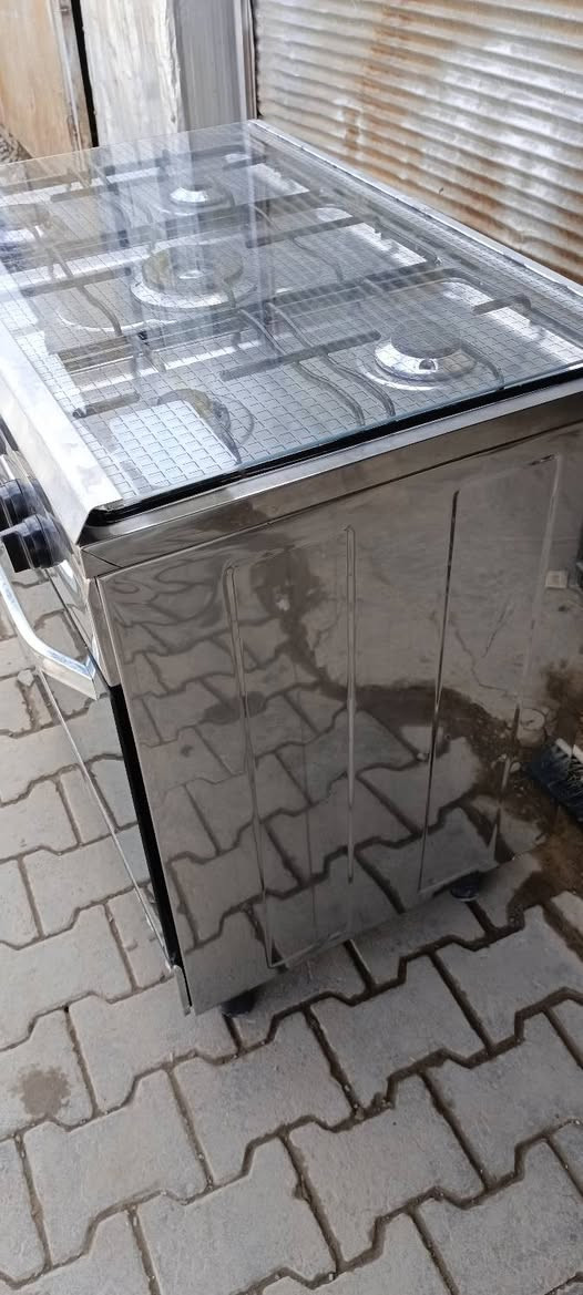 طباخ فريش مصري باب أول بعده شركه فرن كله شغال ناره زركه شركه على الفحص والضمان انطي ضمان إلي يعجبك حي العسكري مدارس (( السعر) ( ٢١٠ ) مجال قليل   / ***********
