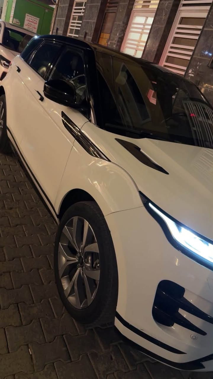 سلام عليكم
سلام عليكم 
رانج ايقوك لبيع 
موديل ٢٣ 
‏فول مواصفات
محرك 2.0 
4V
اربيل بسمي بيه بيبان ثنين رش واشويه بصندوك بدون حادث نظيفه سياره. ماشية 41 مكاني بغداد
***********
