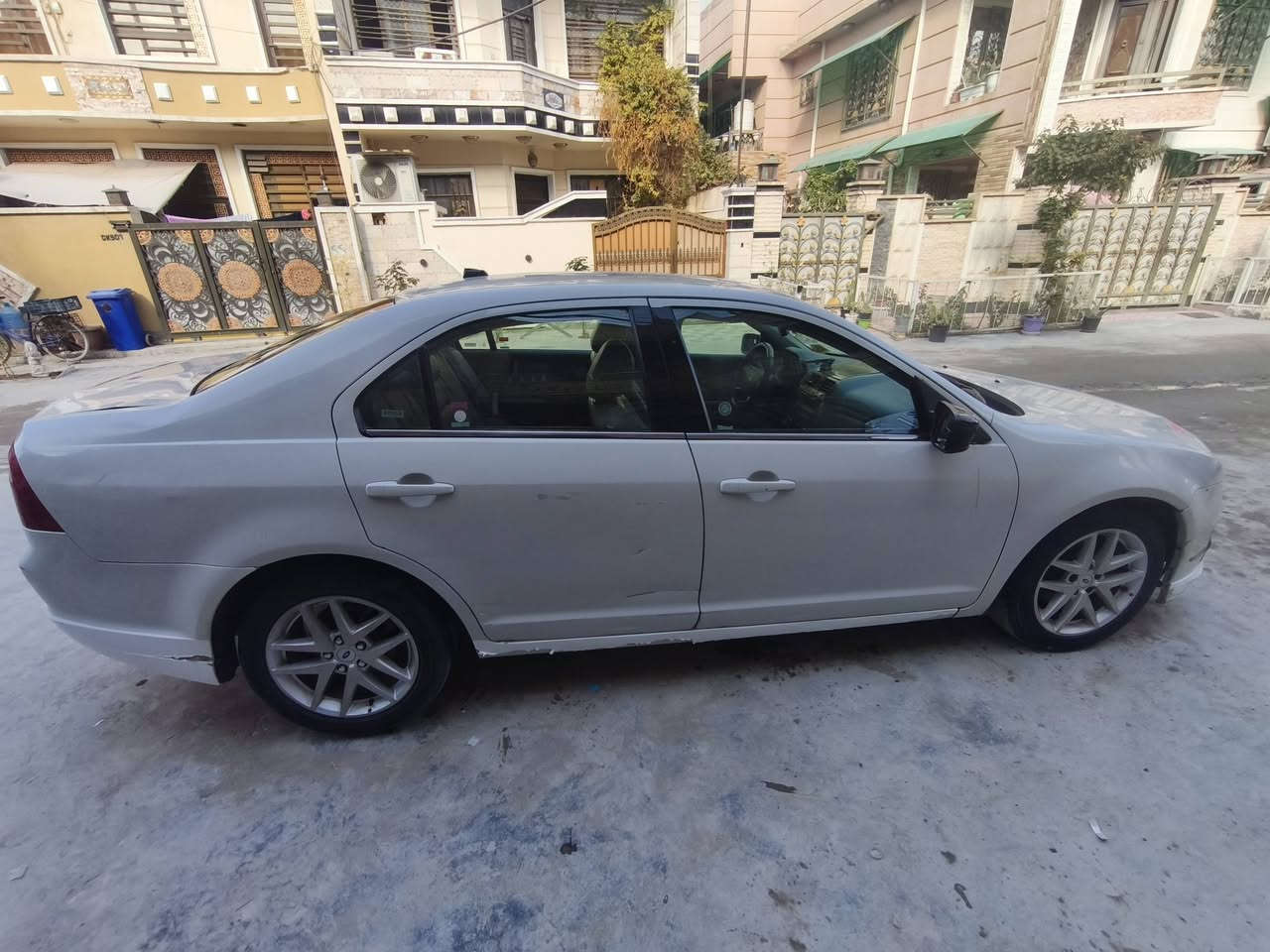 السلام عليكم شباب
فورد فيوجن 2012 محرك 2500
للبيع ب 75
الصدر تعبان
يرادلهة بجم+مراية جانبية
اضرار البدي موضحة بالصور
كير ومحرك مكفولات
العنوان الدورة
***********
