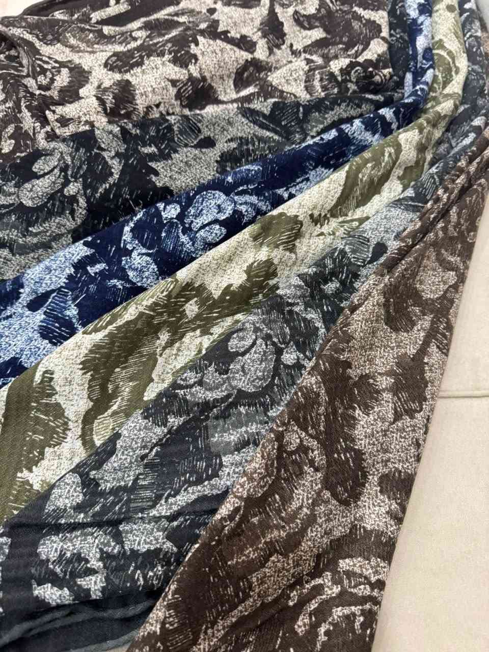 ربطة قطنية ناعمة ومريحة 🤍
خامة عالية، تثبيت مضبوط، وتناسب كل الاستخدامات اليومية.

متوفرة الآن — جودة تشعرين بها من أول لمسة
يوجد توصيل 🚚 لجميع المحافظات


**إذا كنت صاحب هذا الإعلان وتريد حذفه لأي سبب، رجاءا أرسل رسالة إلى الدعم الفني**