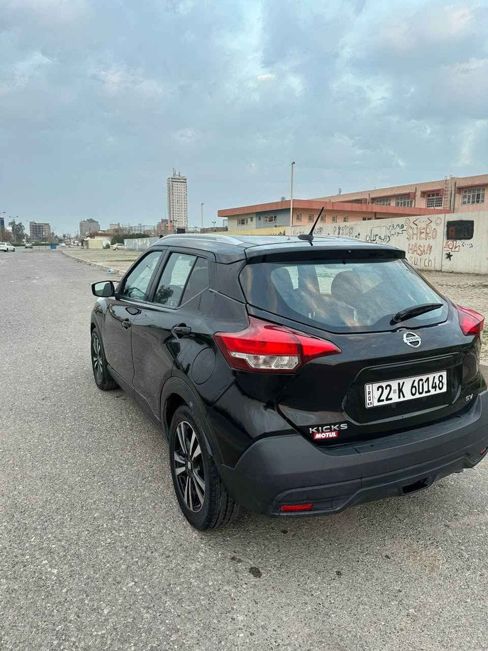 بەسمە + شغال + ویل سپۆرت  + حساس + رادار + کامیرە + شاشە بلادی + تعدیل سورحە + سوکان فۆلیۆم +...
٥ پارچەی بۆیاخ 
پێش و پشت کەپسە 
پەرەشوت بەس شانەکانی تەقیوە 
١٣١،٠٠٠ کم رۆیشتووە 
0750 7219153 
hawler أربيل, العراق
