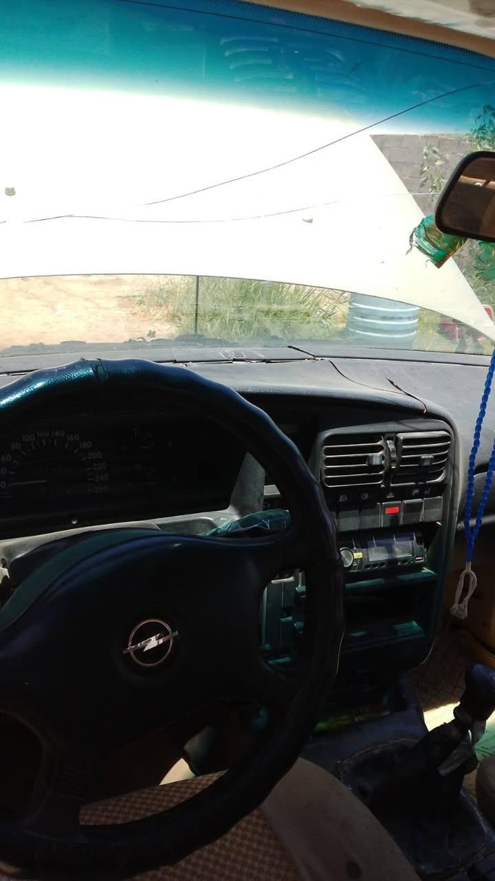 للبيع
اوميكا 92 رقم دولي نينوى سنويه لل31 دفتر بانزين 
محرك 2.6 شرط 
كير عادي شرط 
تايرات جديد 
كهربائيات كامله 
تريد تحويل تريد وكاله 
سياره احلى من الصور 
السعر 26وبيها مجال 
للأستفسار ***********
ملاحظه اللايت الأمامي مكسور اثر ضربه خفيفه
