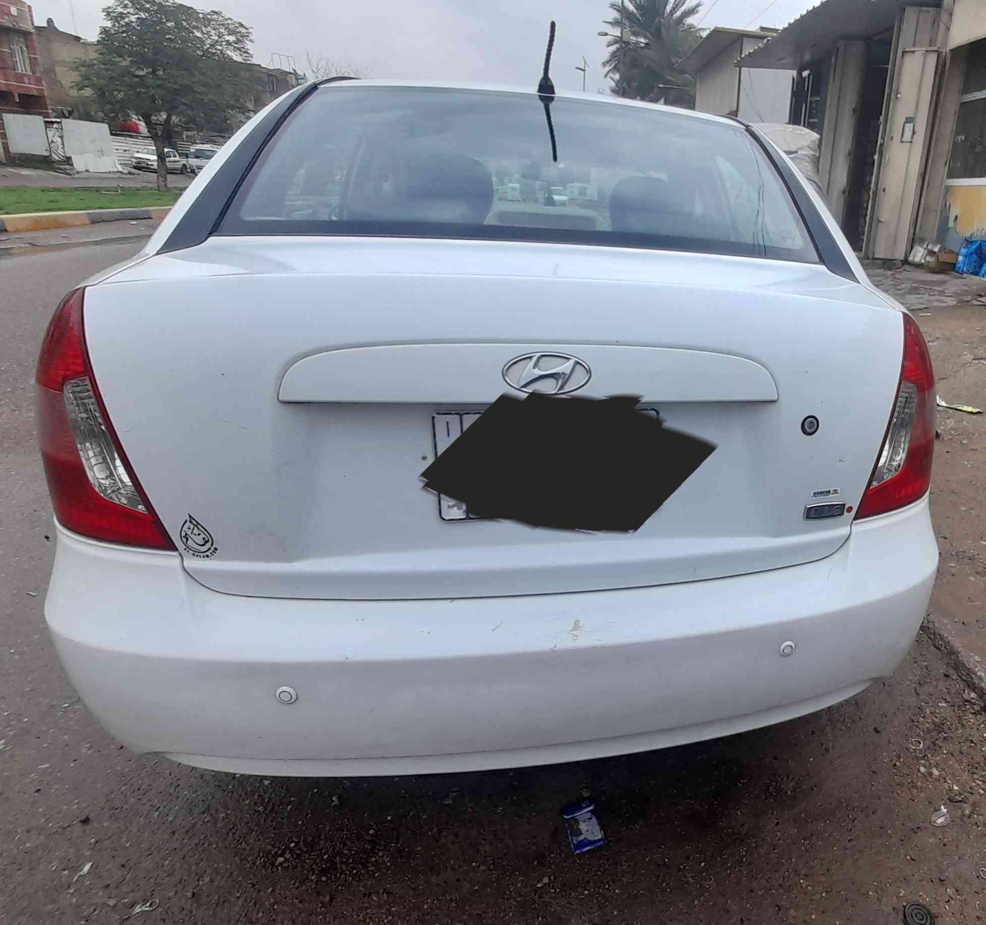 اكسنت 2009 خليجي.
🟩🟩
مواصفات الاعتيادية
رقم جديد تحويل ثاني يوم
سياره جديد بحاله الزيرو بيها صبغ بسيط بهلال الجاملغ موضح بالصور  ومكينه بيها بخار والجاملغ الامامي مصبوغ سعرها معقول وبالعافيه على الياخذها .
-----------------------
مكان السياره بغداد شارع ركن الابيض.
----------------------
رقم صاحب السياره 
***********
---------------------
سعر السياره 87ورقه وبيها مجال 
----------------------
