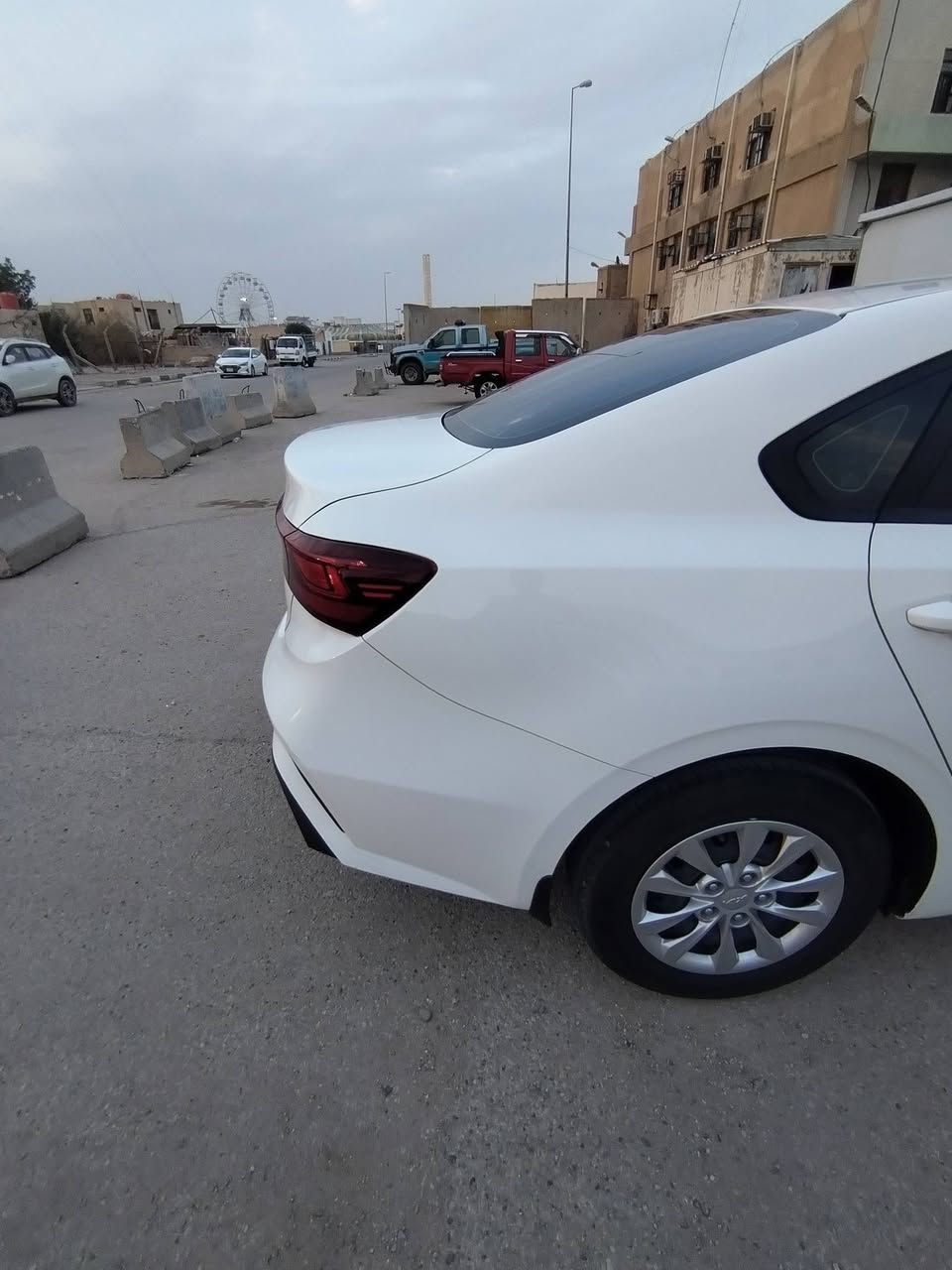 سلاح عليكم سيراتو خليجي رقم بغداد باسمي شخصيا تحويل ثاني يوم هزه ورقام جديده  موديل 2024 مكفوله محرك 2000سياره جديده نضافة زيزو  سبير منازل تخم تاير بالجيس شاده السعر ١٧٧ وبيهه مجال الاستفسار ***********او *********** الاسيا بي وتساب
