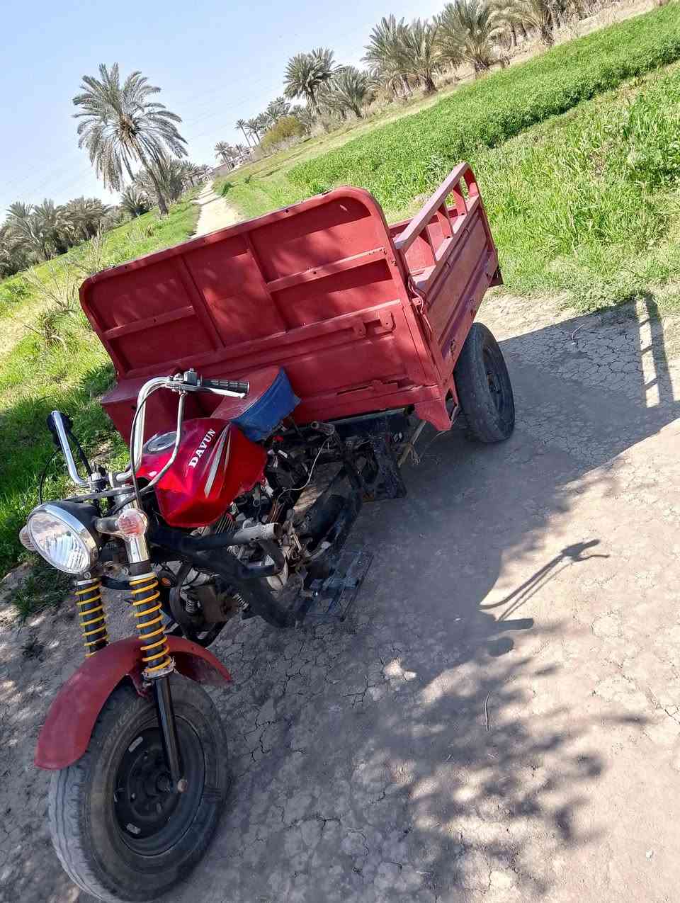 السلام عليكم ستوتة دايوان للبيع نظيفة كلش مكفولة كفالة عامة مال جناي ما تحط عليها ربع دينار كلة شغال كهربائيات جديدة المكان في أبو غريب الشيحه للاستفسار الاتصال على الرقم ***********
