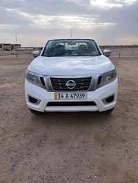 سلام وعليكم ورحمه الله وبركاته سيارة نيفاره للبيع موديل 2016 كير ومحرك...