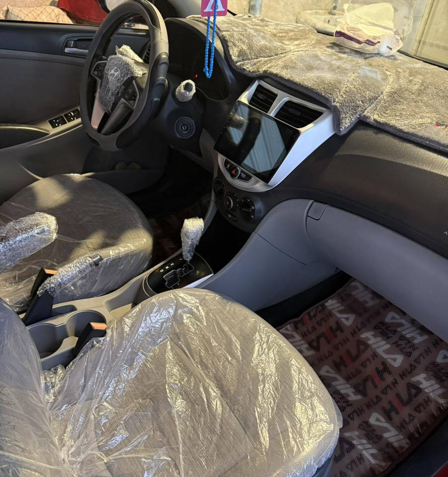 اكسنت مديل 2017 رقم بصره جديد تحويل مكينه وكير 1600 المرغوب وكير 6 نمر كفاله حداديه عامة جديده تخم تاير جديد كهربائيات وتبريد كفاله شاد شاشه وكامره دواخل جديده سياره كلش جديده واحلى من الصور كفالة عامة من الضربه و الصبغ و التبديل فقط (مكانين بارد خفيف ) سياره جاهزه وجديده العنوان بصره السعر 97 هـ***********
